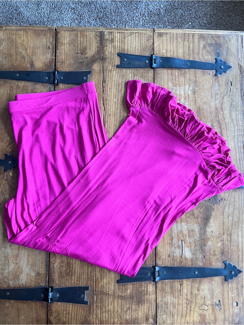 Kate & Mallory Wide Leg Pants in Magenta Pink